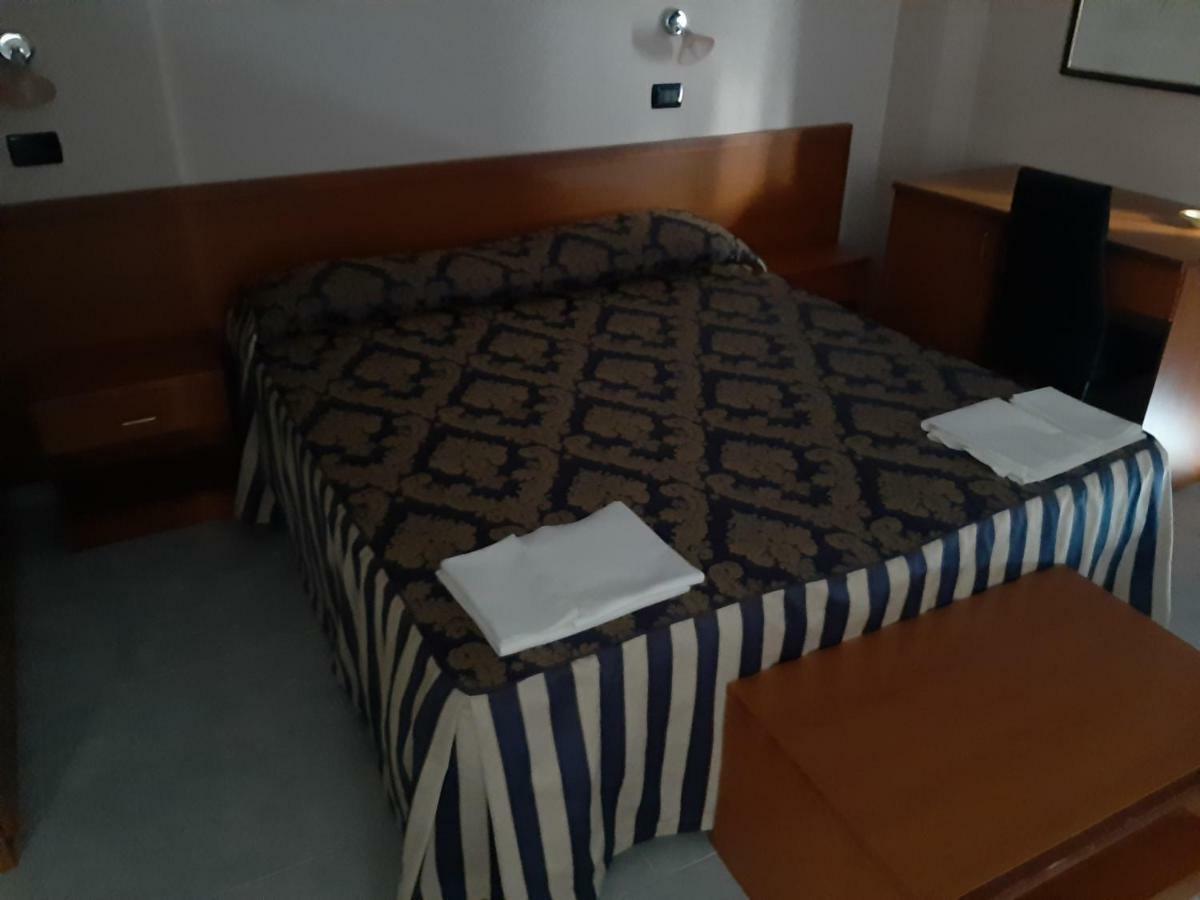 Hotel Carriera Σαν Τζιοβάνι Ροτόντο Εξωτερικό φωτογραφία