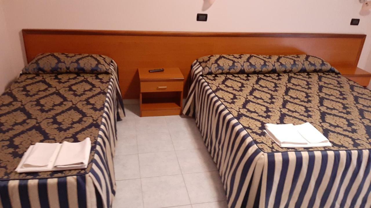 Hotel Carriera Σαν Τζιοβάνι Ροτόντο Εξωτερικό φωτογραφία