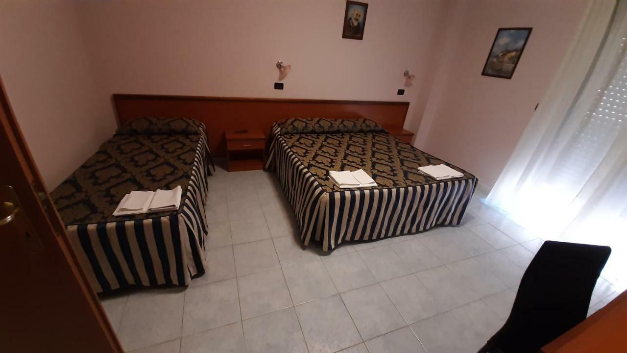 Hotel Carriera Σαν Τζιοβάνι Ροτόντο Εξωτερικό φωτογραφία